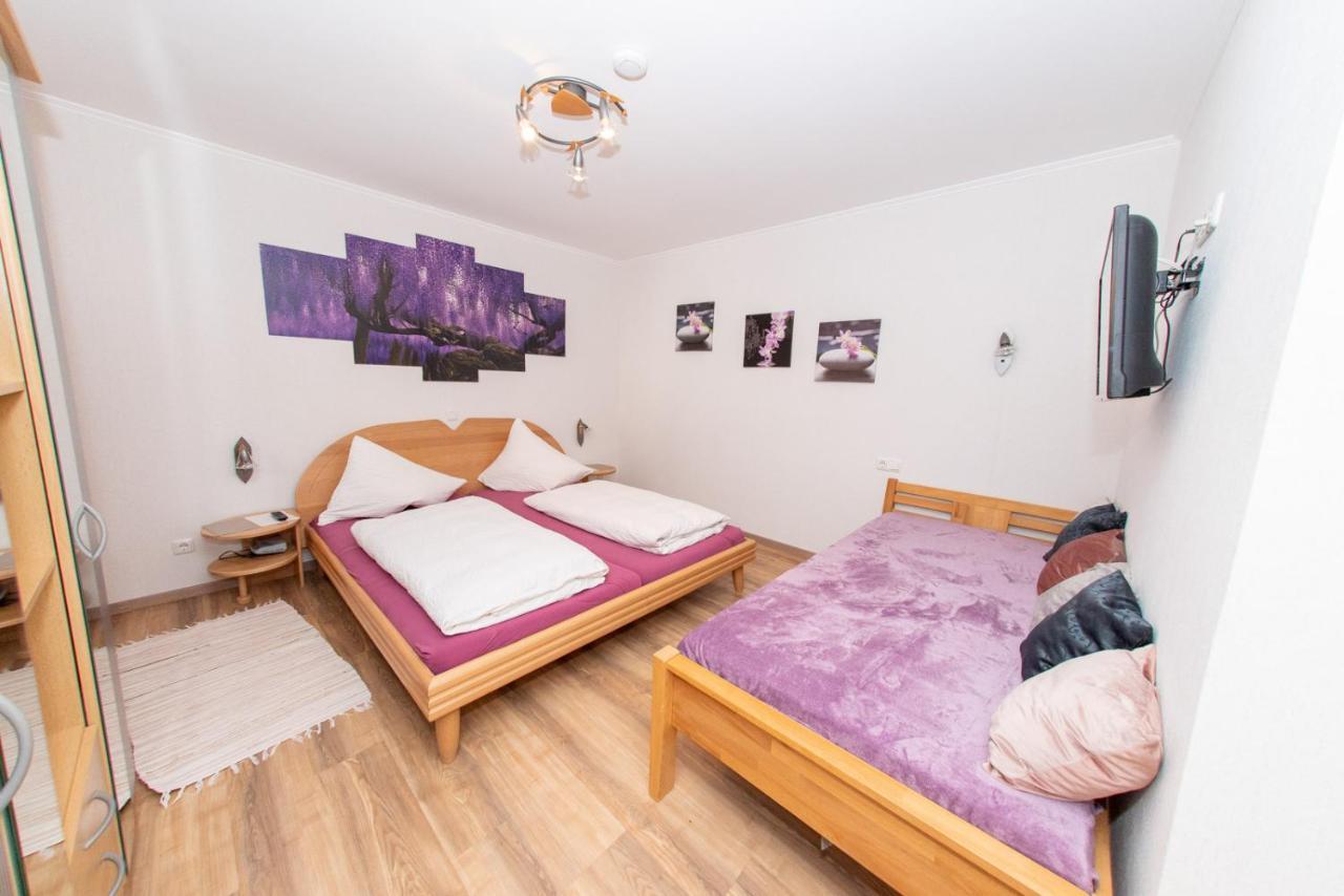 Gaestehaus-Pension Familie Dwars Spitz an der Donau Exteriör bild