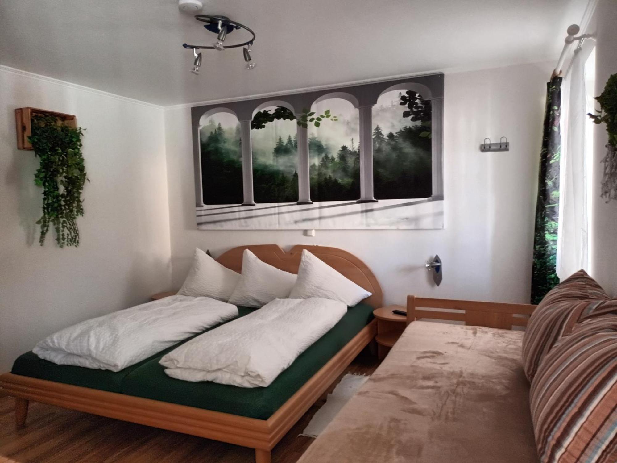 Gaestehaus-Pension Familie Dwars Spitz an der Donau Rum bild